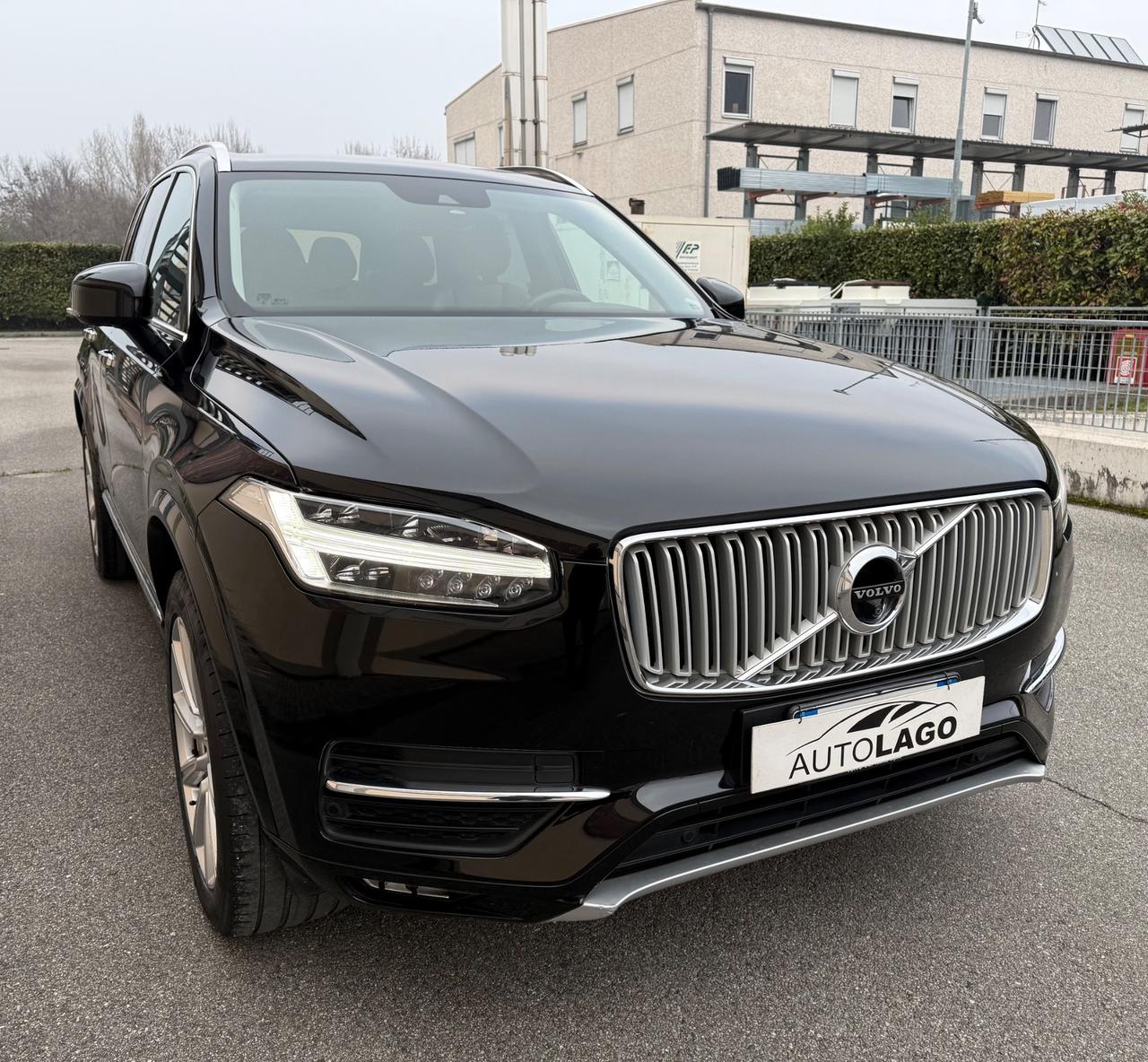 Volvo XC90 D5 AWD Geartronic Inscription 7 posti