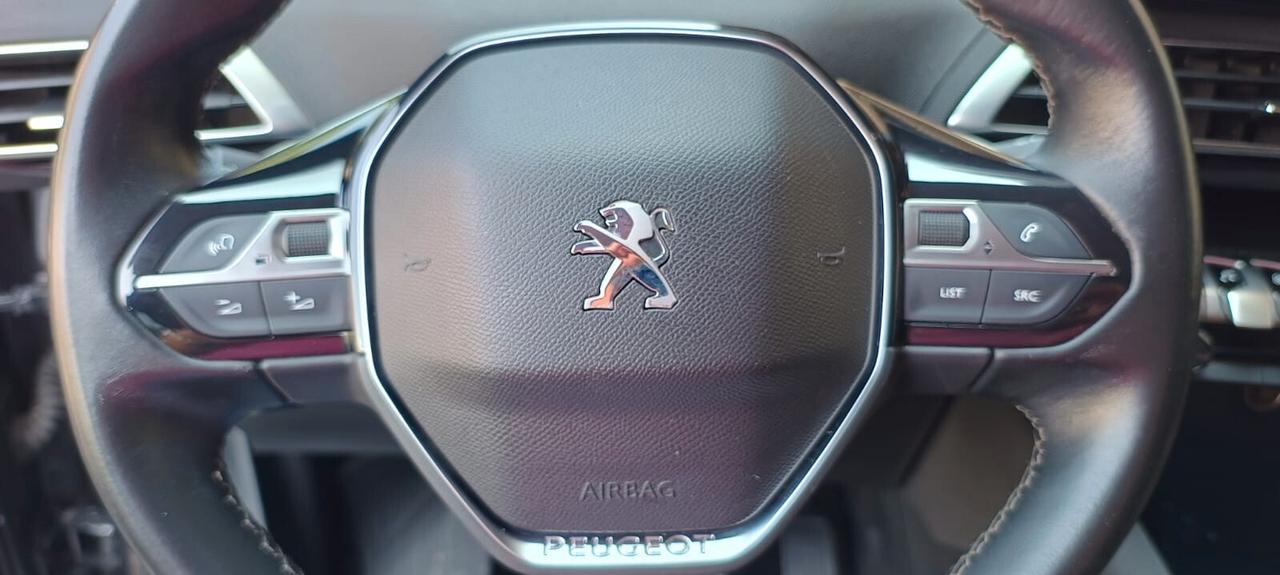 Peugeot 3008 BlueHDi 130 S&S Allure
