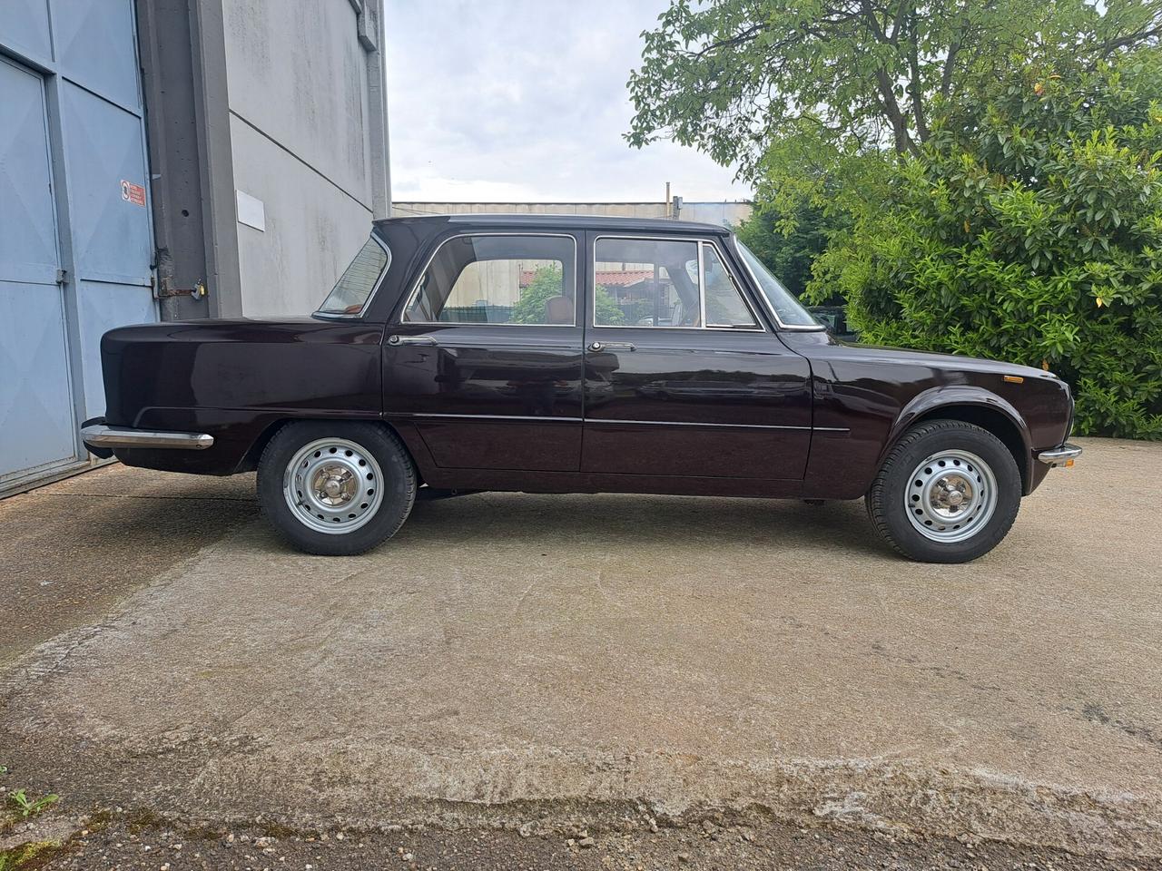 Alfa Romeo Nuova Giulia super 1.3 *TARGA ORO ASI*