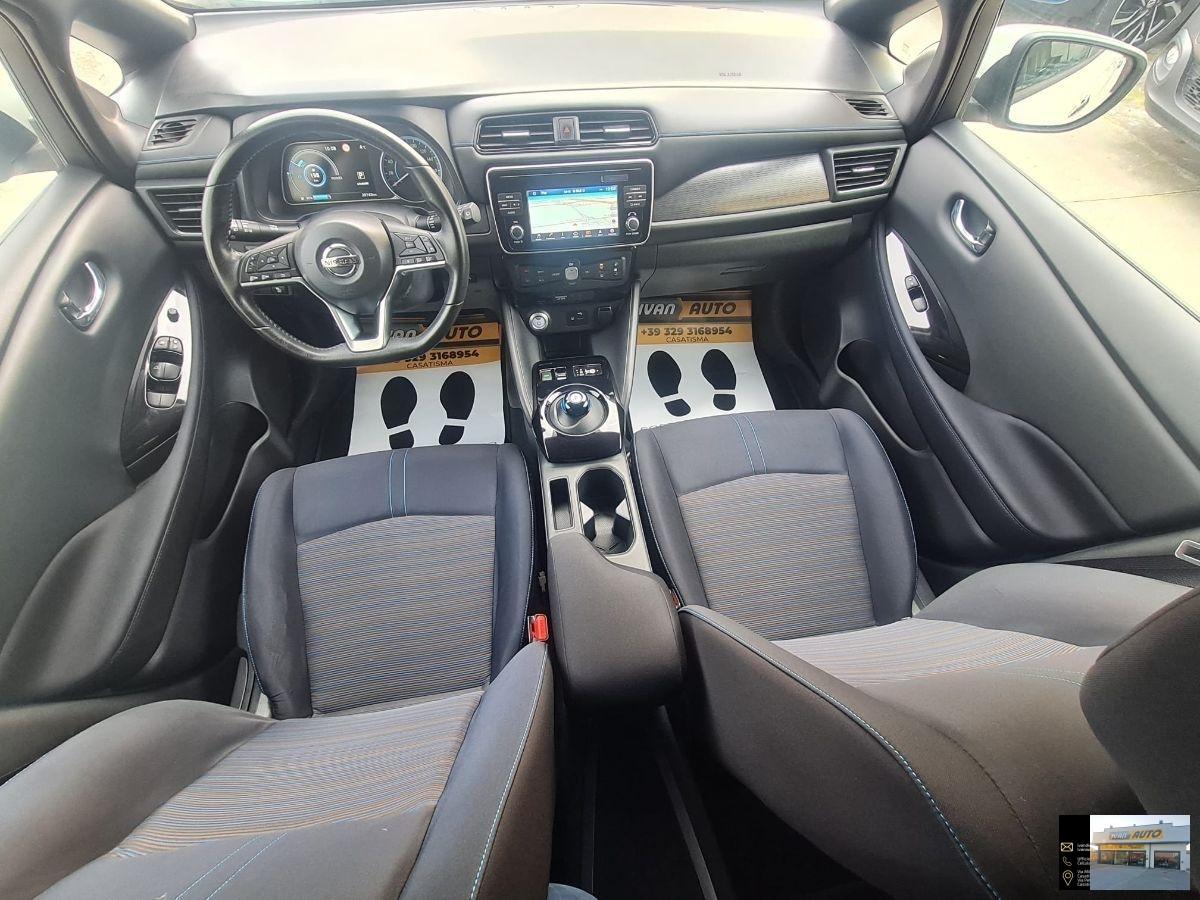 NISSAN Leaf Tekna 40 kWh-Elettrica-19.000 Km