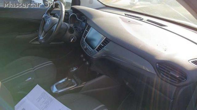 OPEL Crossland NEOPATENTATI 1.2 Elegance 130cv at6 TG : GT786MA