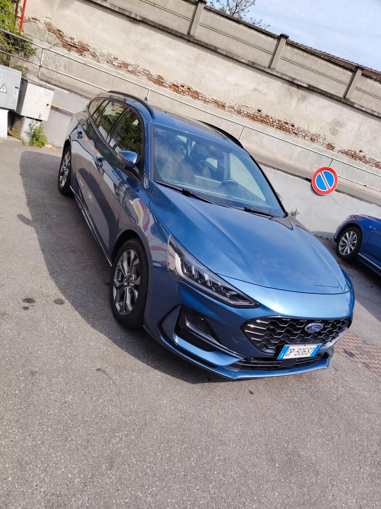 Ford Focus 1.0 EcoBoost Hybrid 125 CV SW ST-Line
