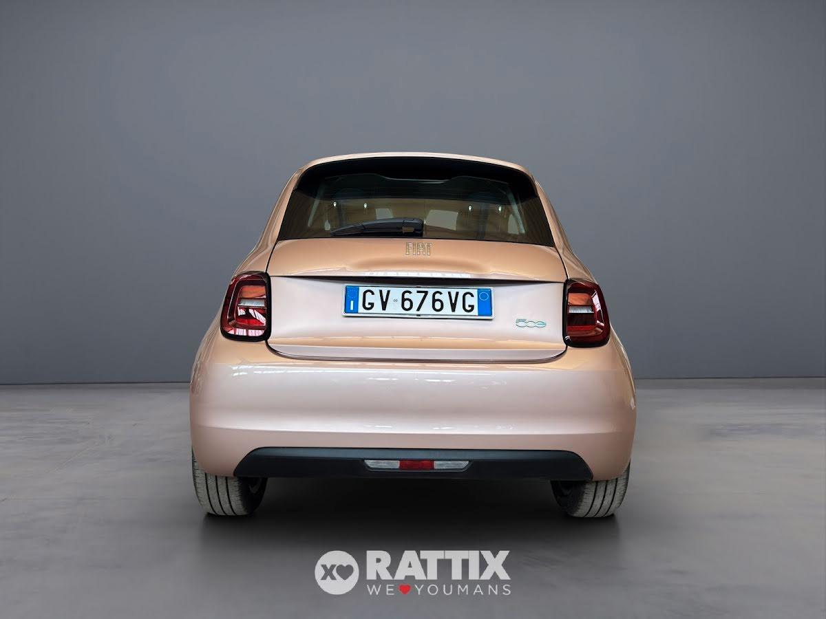 Fiat 500e motore elettrico 23,8 kWh Pop