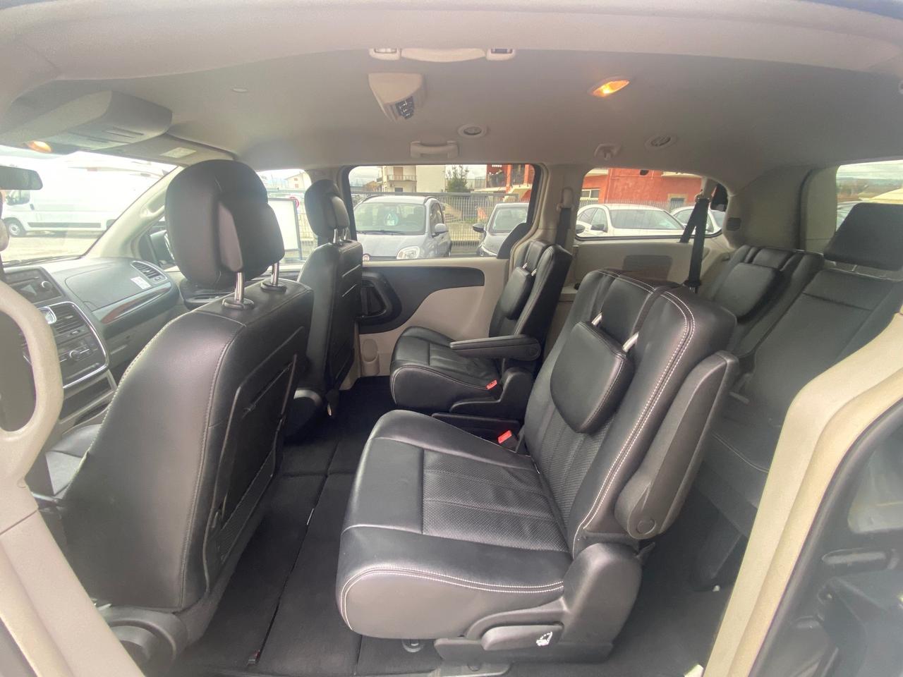 Lancia Voyager 2.8 Turbodiesel Silver 177 CV Auto