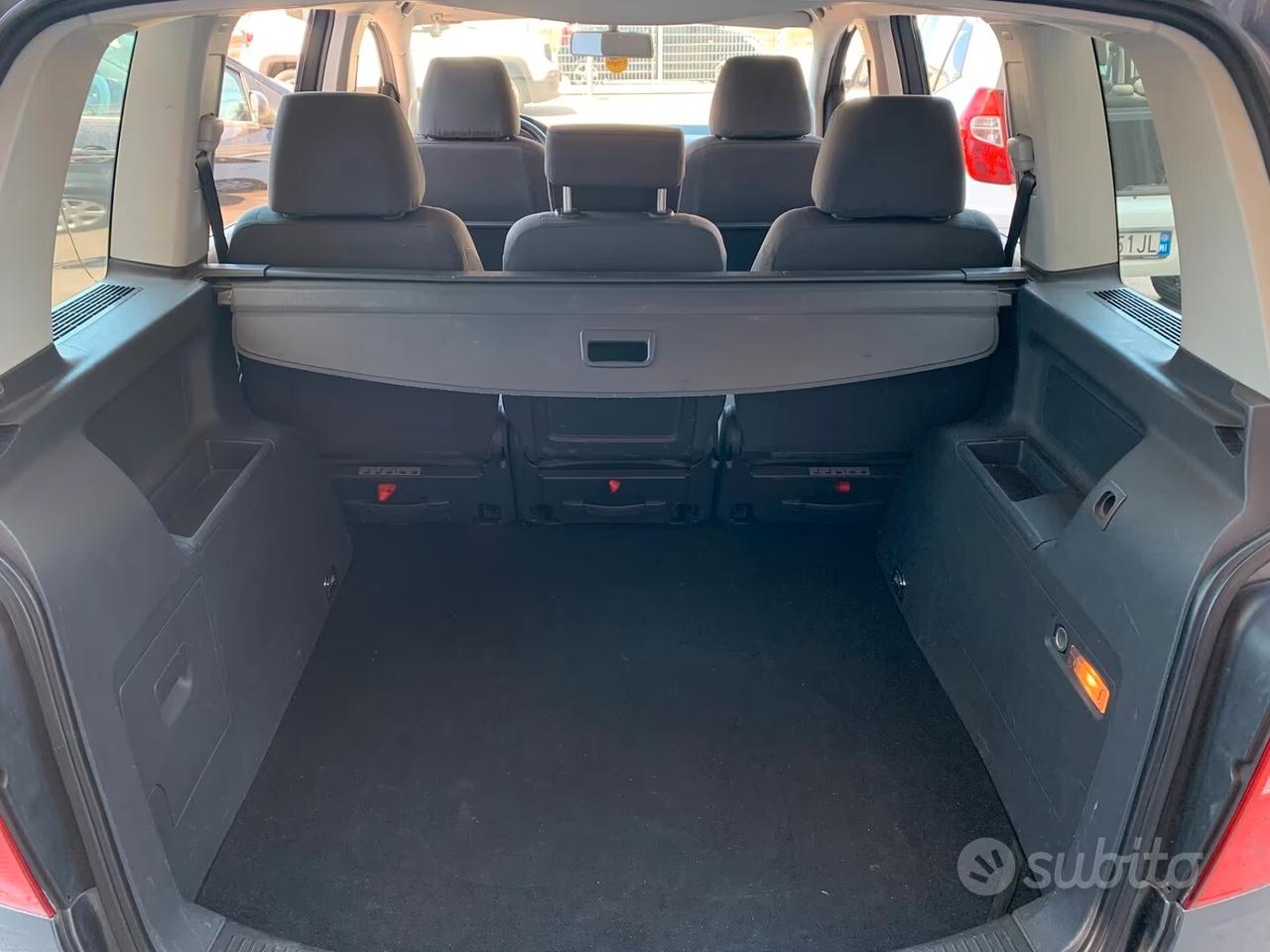 Volkswagen Touran 2.0 16V TDI Highline