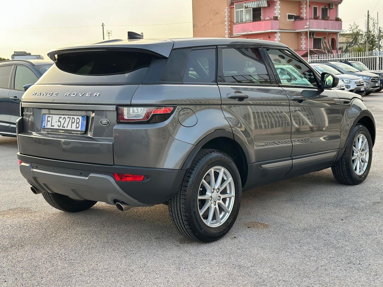 Range Evoque 2.0 DIESEL 150 CV 5p. SE AUT. 4X4