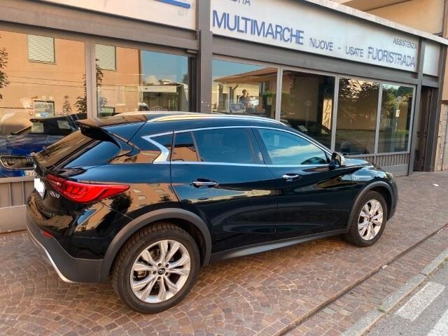 Infiniti QX30 2.2 diesel DCT 4x4 Premium Tech