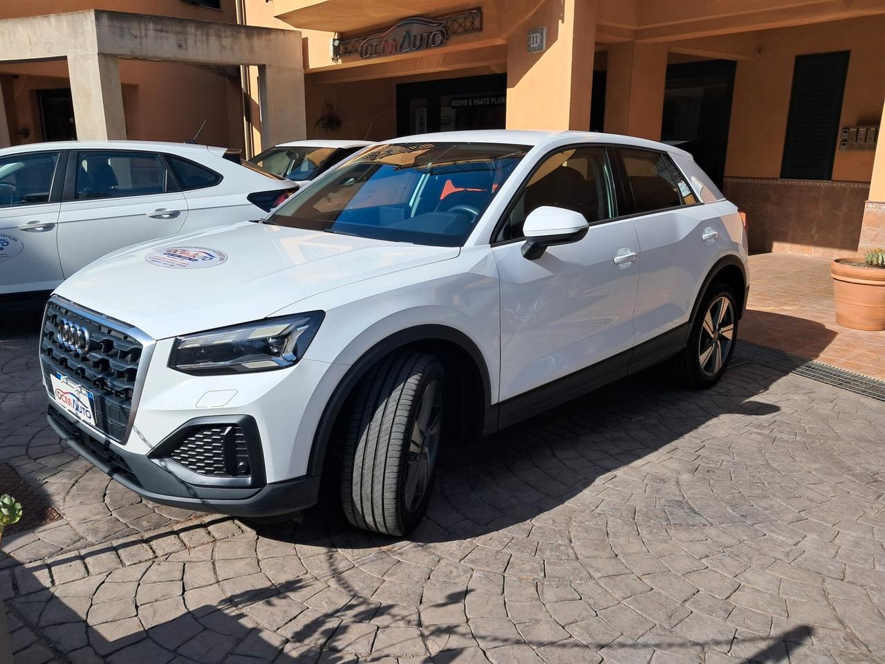 Audi Q2 30 TDI Business