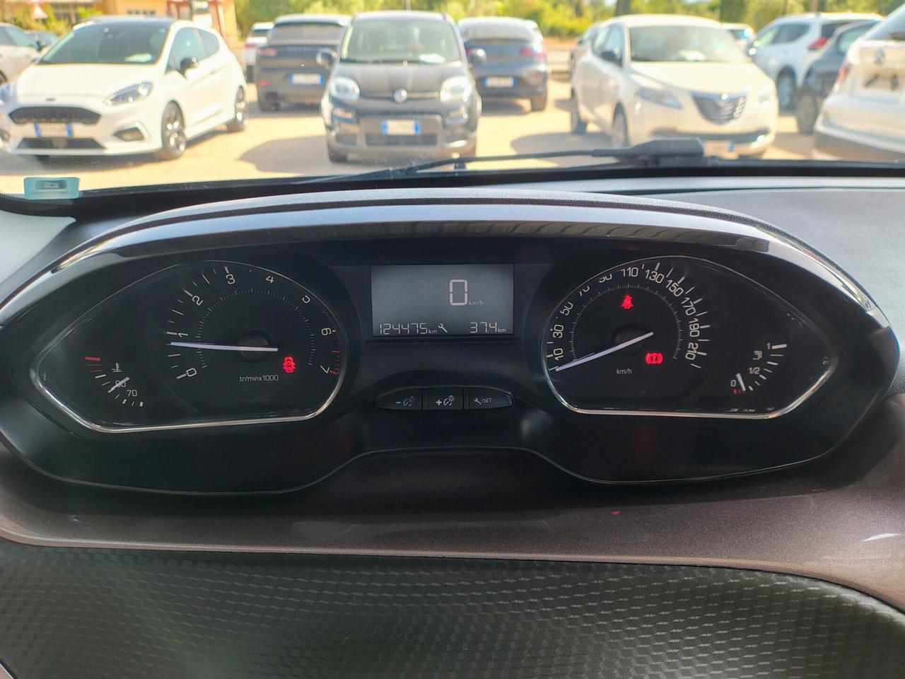 Peugeot 2008 PureTech 82 Allure