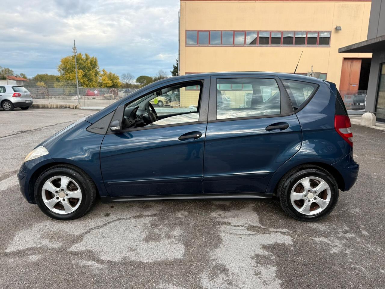 MERCEDES A180 2006 12 MESI DI GARANZIA