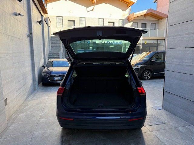 VOLKSWAGEN Tiguan 2.0 TDI SCR DSG 4MOTION Sport BMT