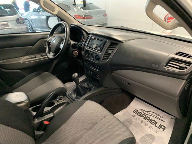 MITSUBISHI L200 Doppia Cabina Pick Up 5 Posti Double Cab Invite
