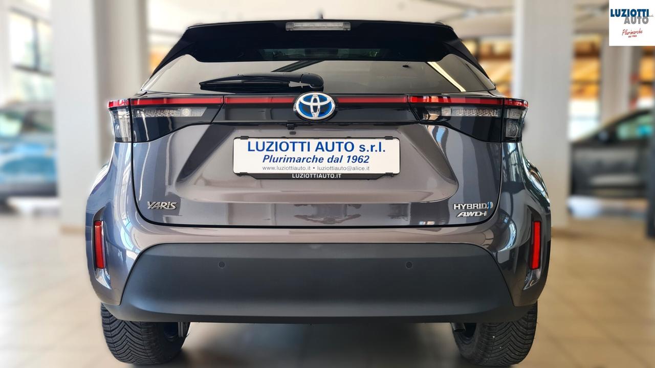 Toyota Yaris Cross 1.5 HYBRID 4WD LOUNGE