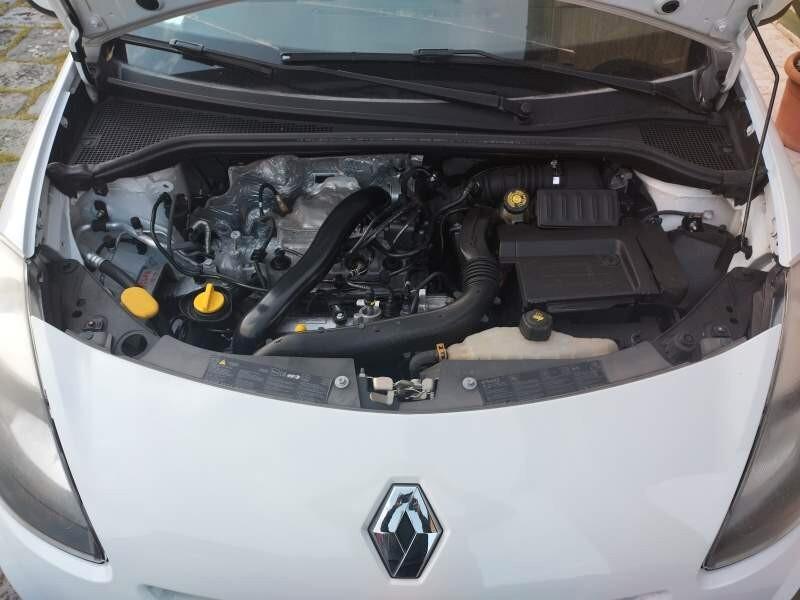 Renault Clio 1.2 16V TCE 105CV SporTour