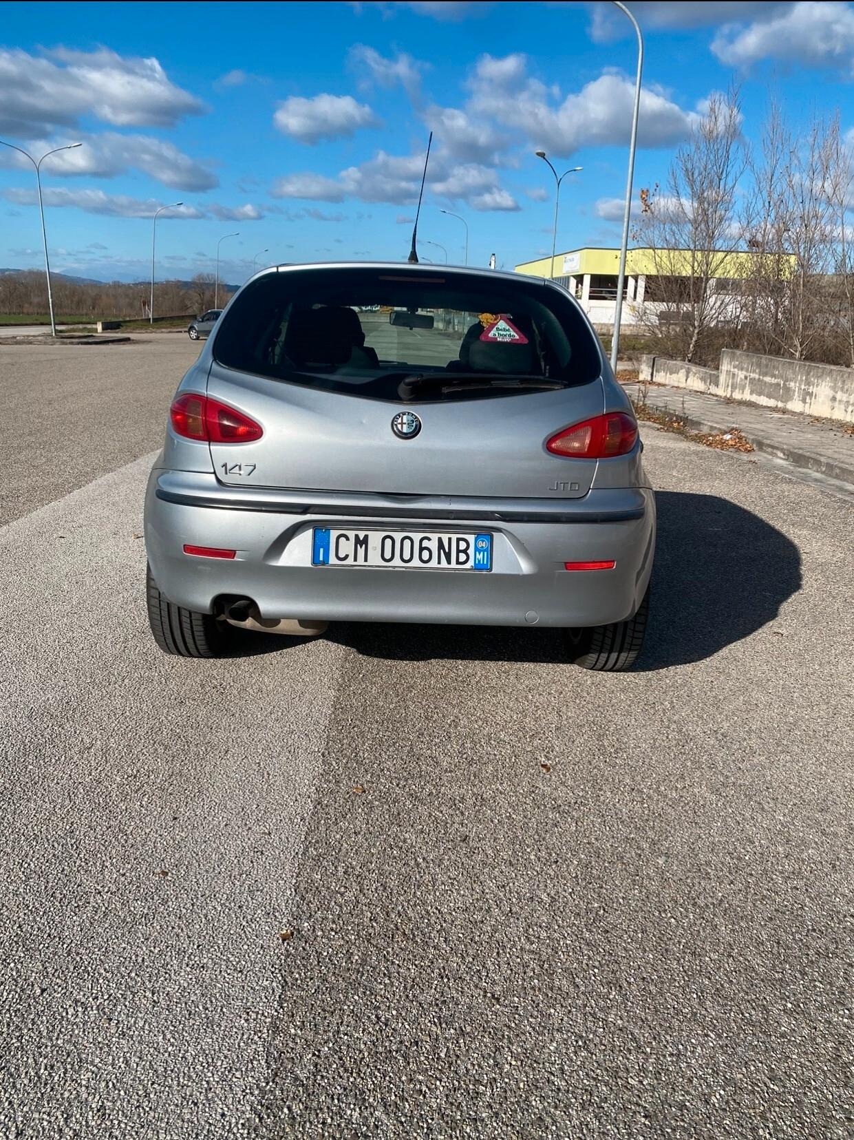 Alfa Romeo 147 1.9 JTD (115 CV) cat 3p. Distinctive