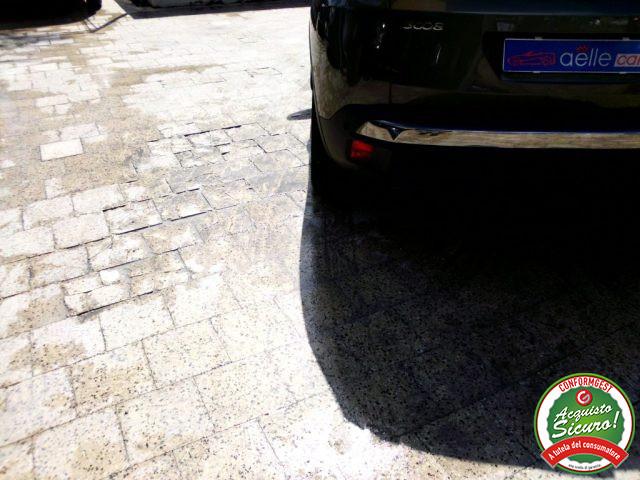 PEUGEOT 3008 BlueHDi 130 S&S Allure