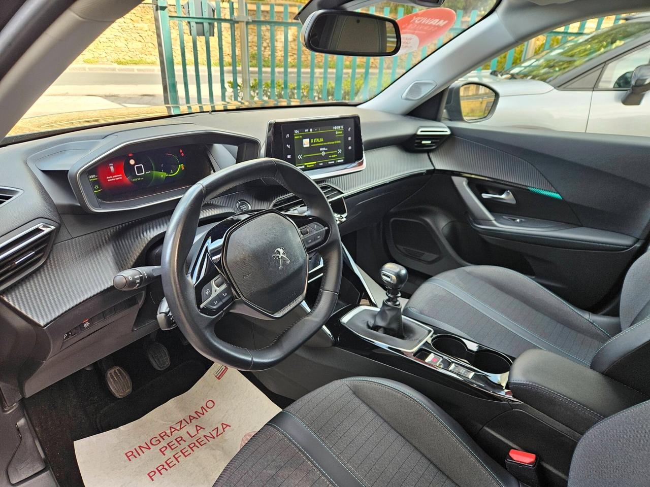 Peugeot 2008 BlueHDi 110 S&S Allure Pack