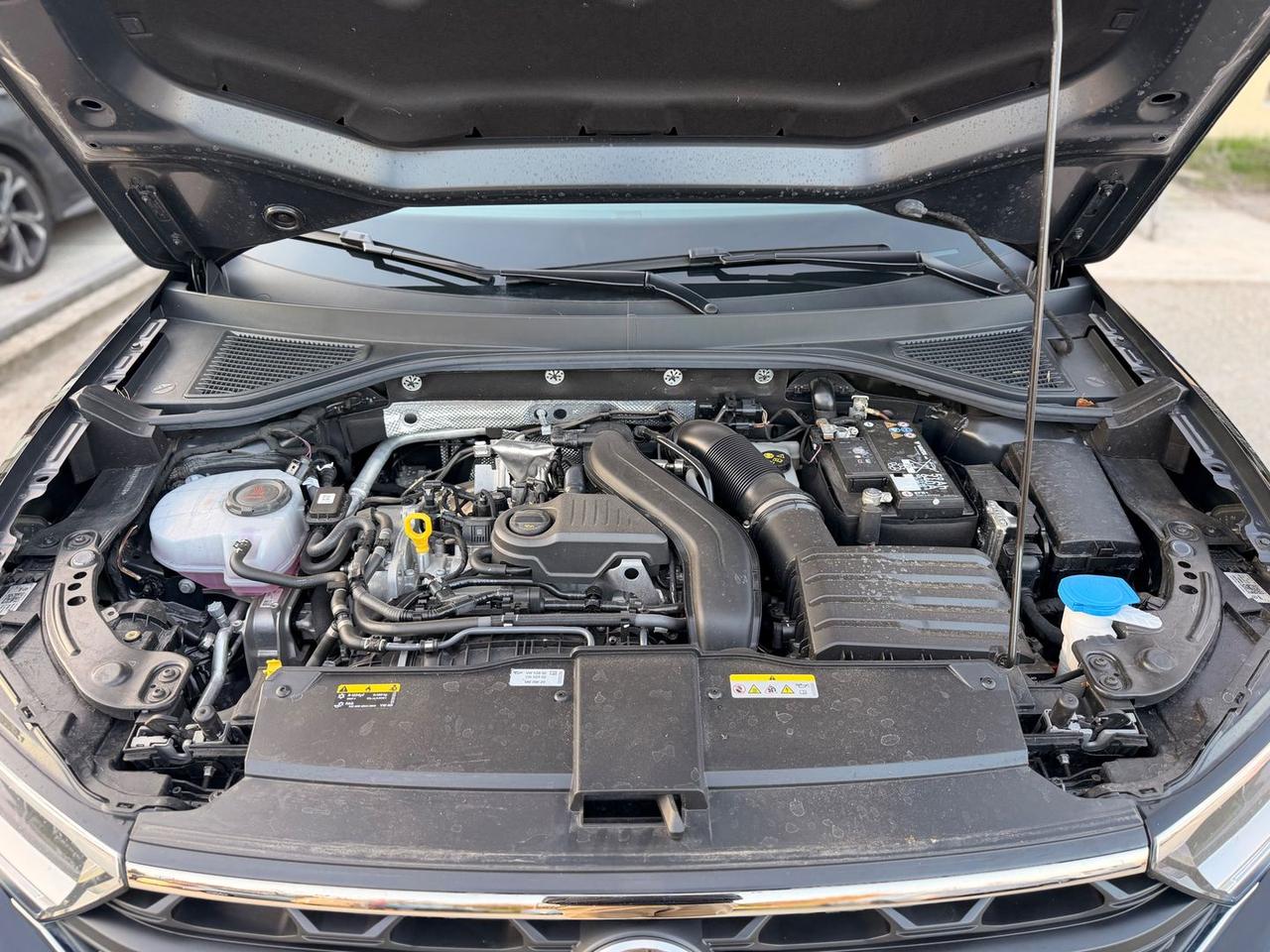 Volkswagen T-Roc Life 1.5 TSI #7870