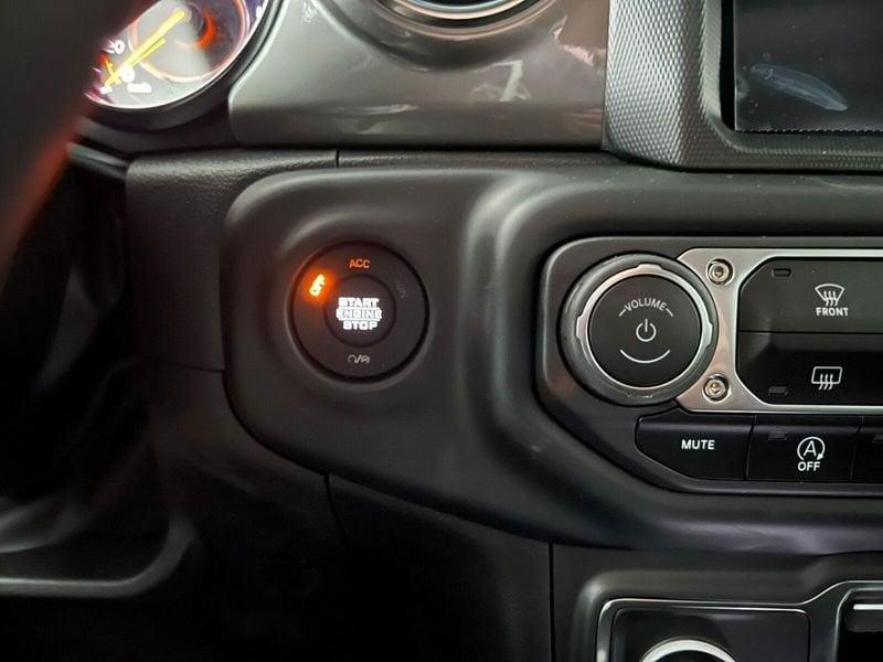 Jeep Gladiator 3.0 V6 Overland 4wd auto 3.0 V6 Overland 4wd auto