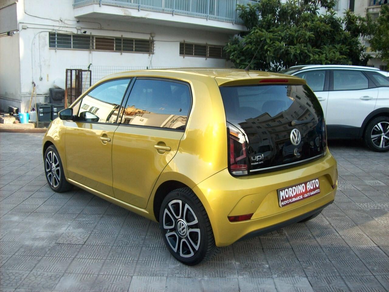 Volkswagen up! 1.0 75CV 5p. high