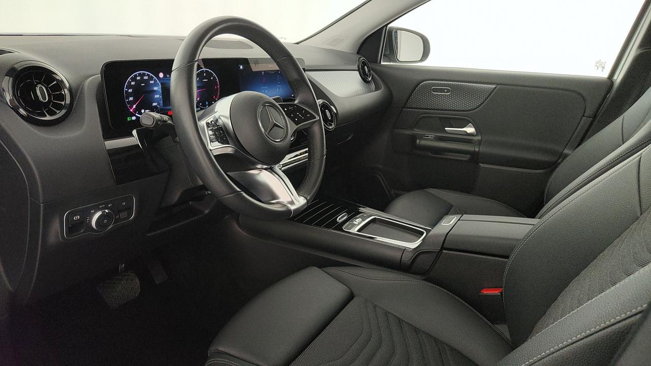 Mercedes-Benz GLA 180 d Advanced auto