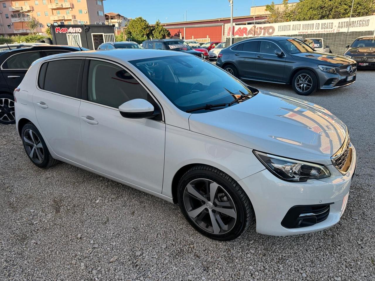 Peugeot 308 BlueHDi 130 S&S Allure