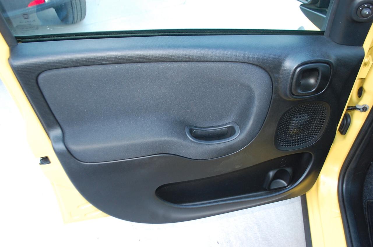 Fiat Panda Pandina Cross 1.0 firefly 70CV hybrid Uff Italy