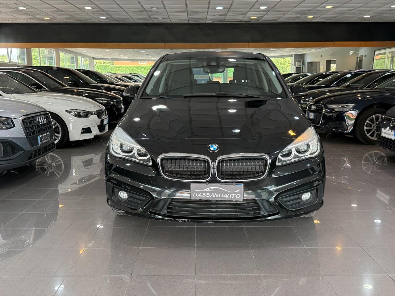 Bmw 2er Active Tourer 218d Advantage