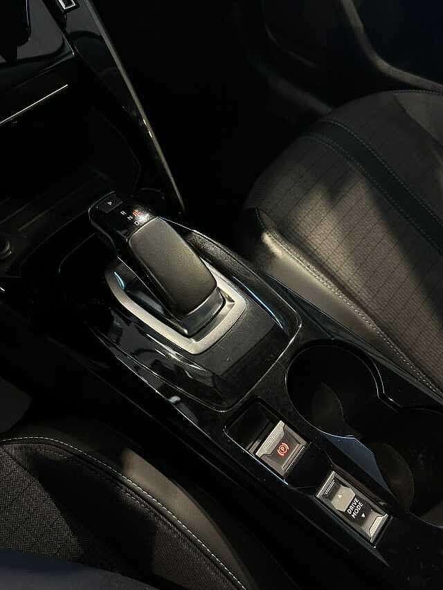 Peugeot 208 motore elettrico 136 CV 5 porte Allure Pack
