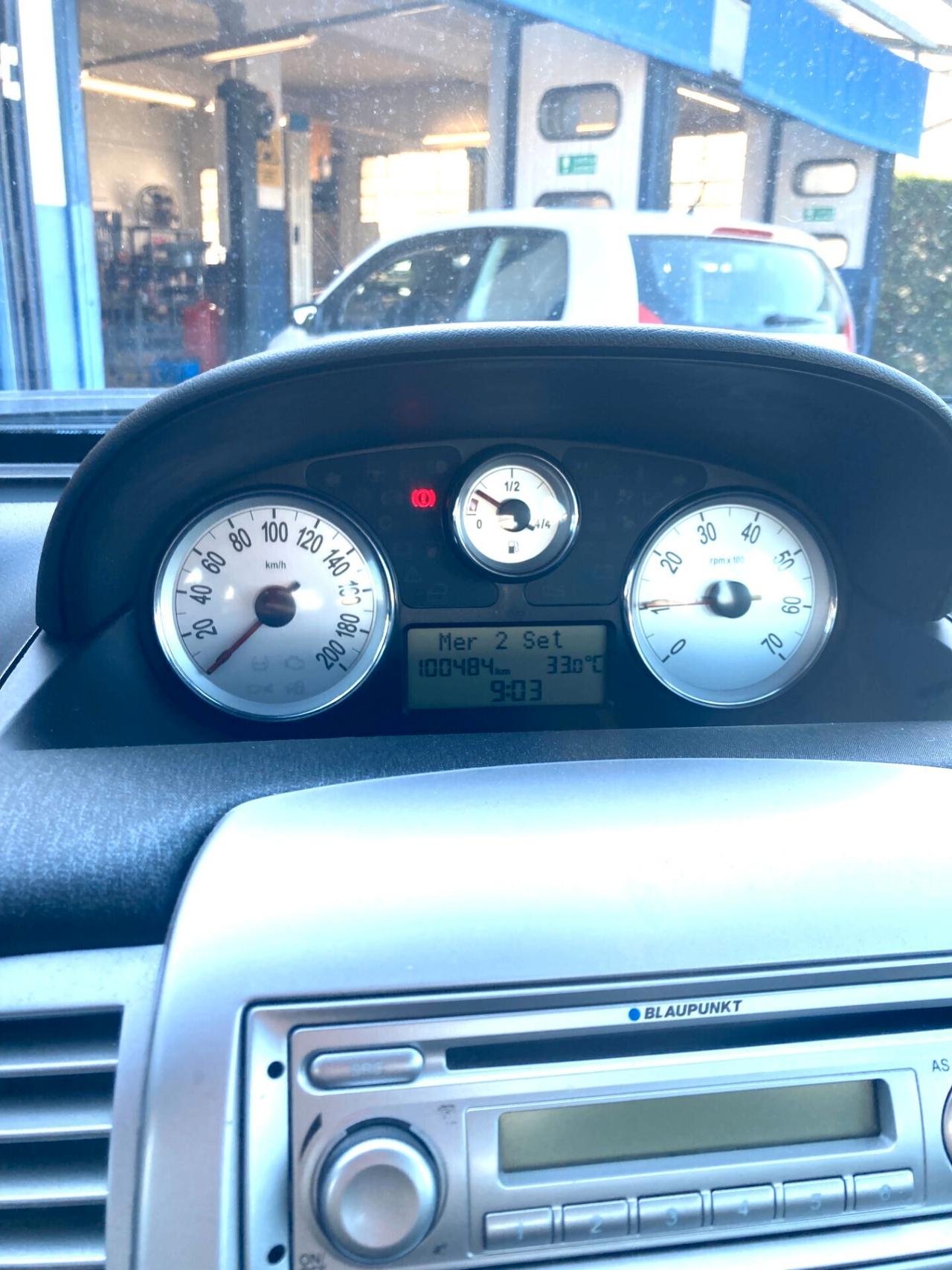 Lancia Ypsilon 1.2 Oro