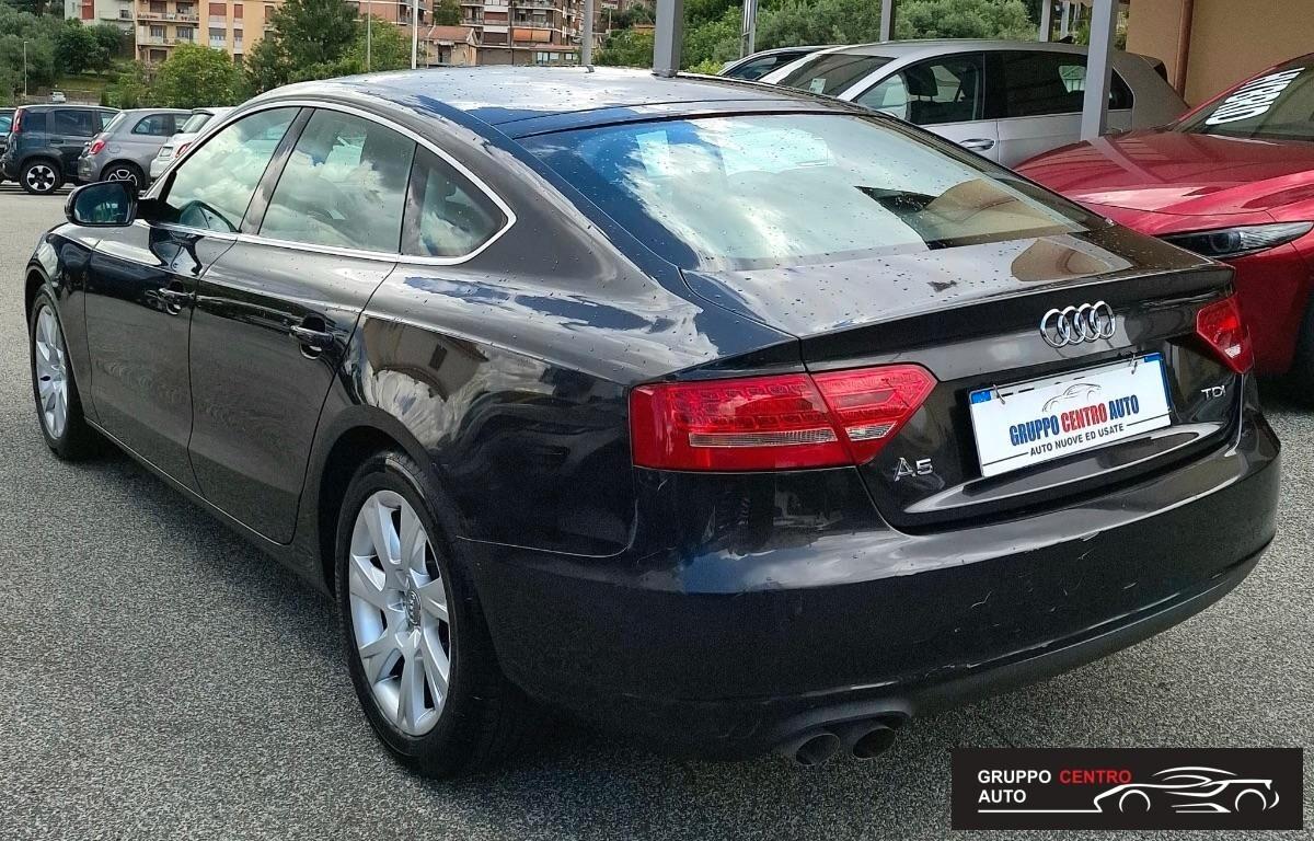 Audi A5 SPB 2.0 TDI ADVANCED-2011
