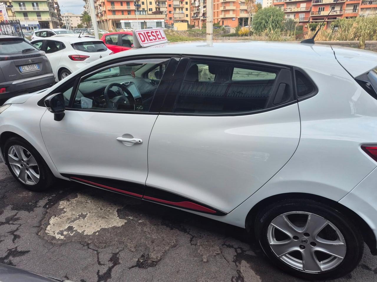 Renault Clio 1.5 dCi 8V 75CV 5 porte Live