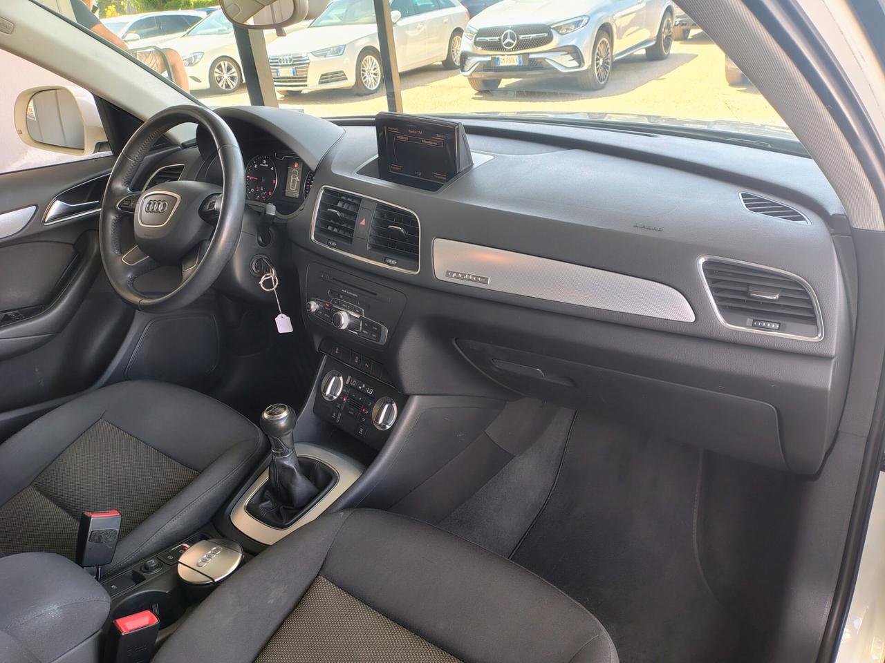 Audi Q3 2.0 TDI quattro BUSINESS PLUS