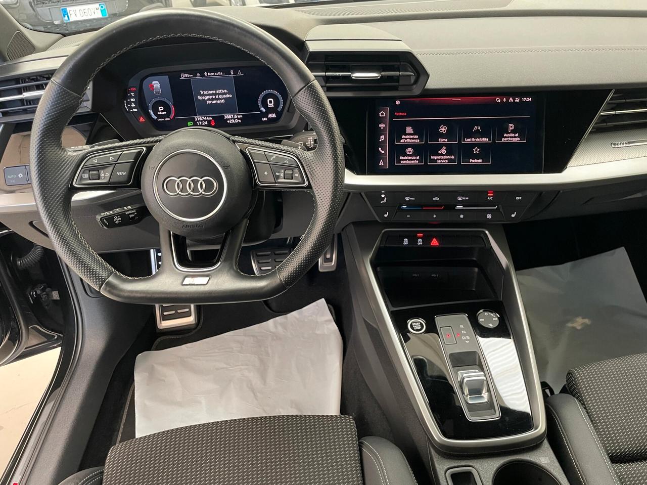 Audi A3 SPB 30 TFSI S tronic line edition