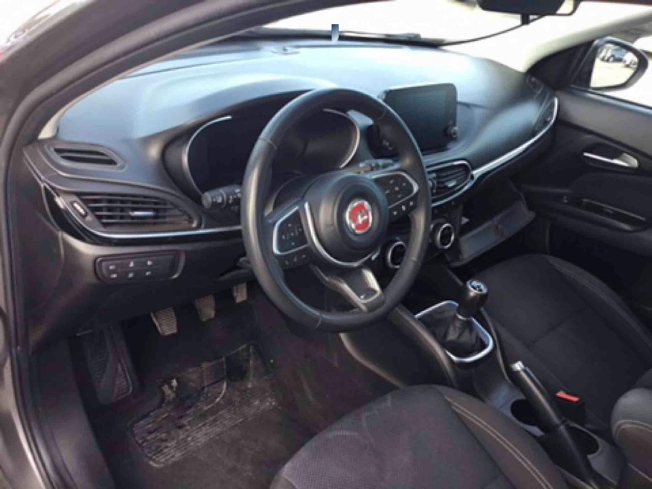 FIAT TIPO SW 1.3 M-JET 16V 95CV CITY LIFE ( FARI LED - COCKPIT - ADAPTIVE CRUISE - NAVI - MIRROR - TELECAMERA POST. )