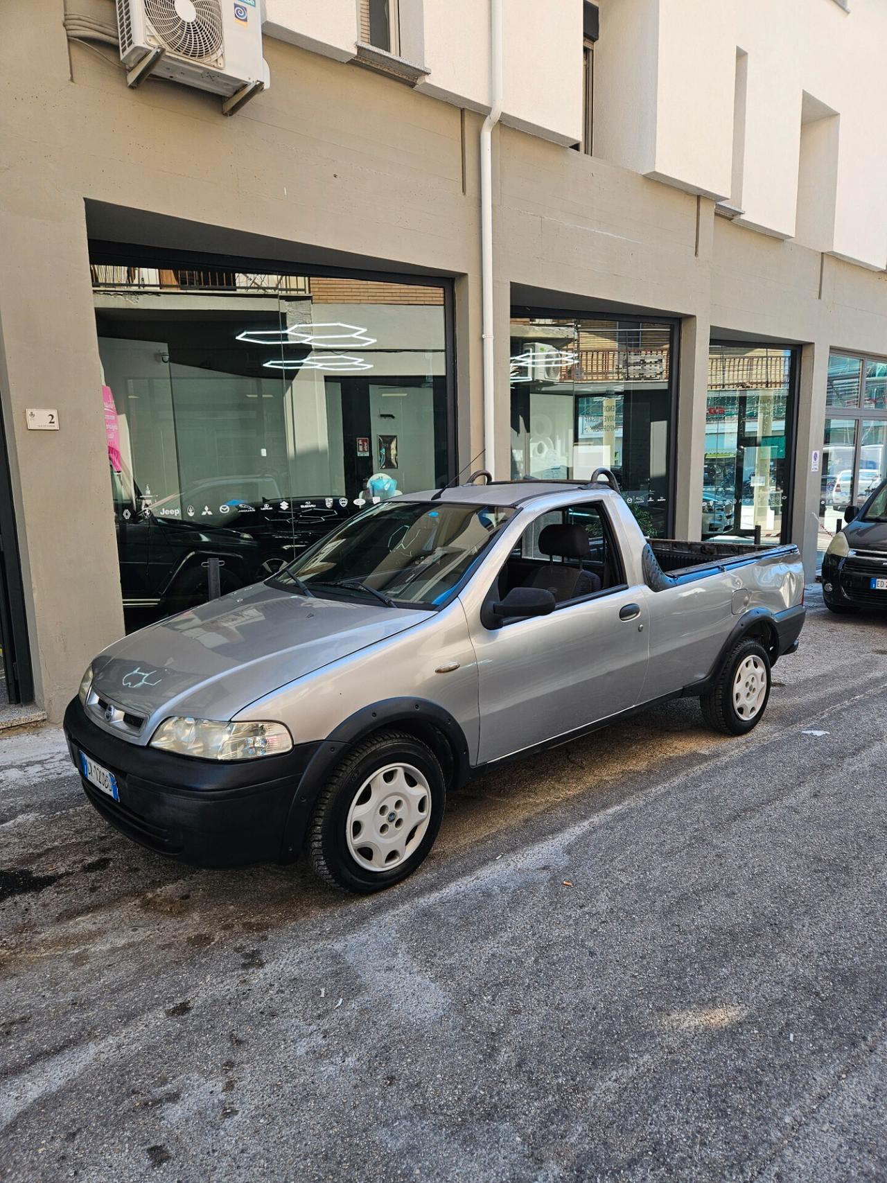 Fiat Strada 1.9 JTD Pick-up
