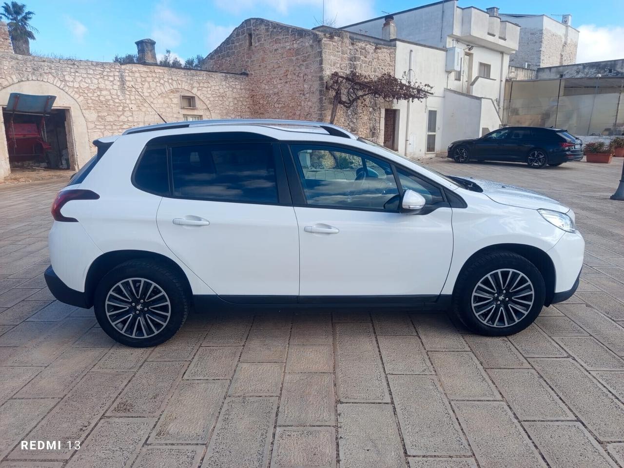 Peugeot 2008 BlueHDi 100 Active