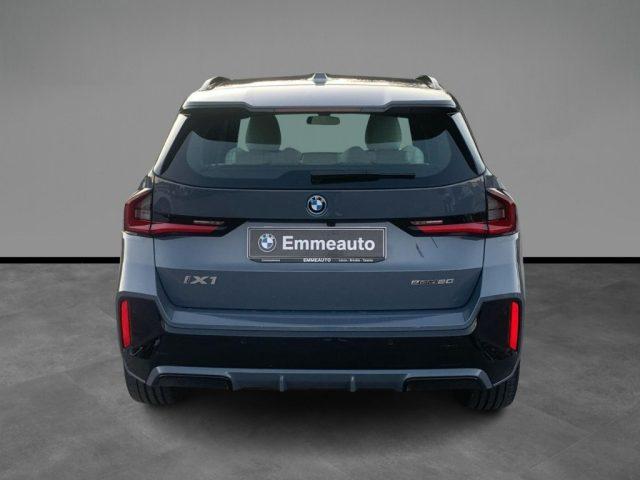 BMW iX1 eDrive 20 xLine