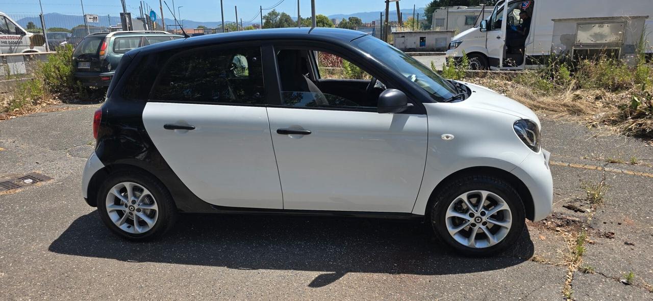 Smart ForFour 70 1.0 Passion automatica garanzia permute finanziamenti