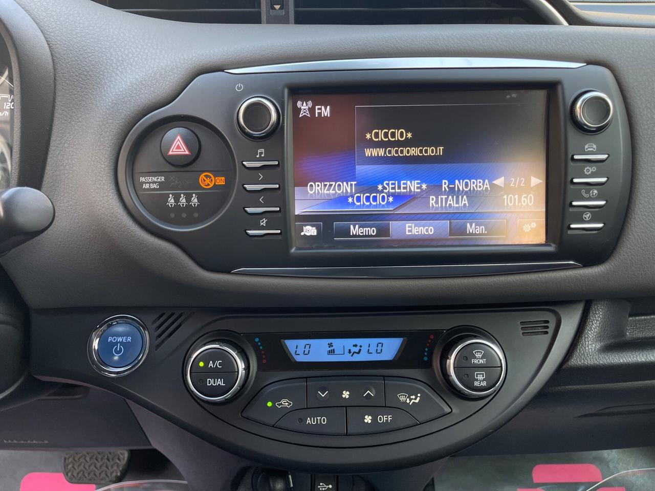 TOYOTA YARIS 1.5 Hybrid 5 porte Style 2018