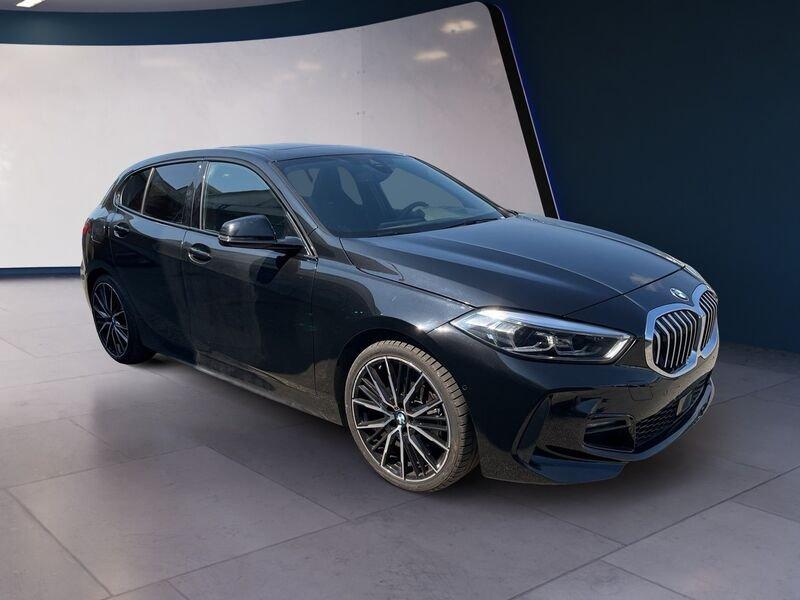 BMW Serie 1 F40 118d Msport auto