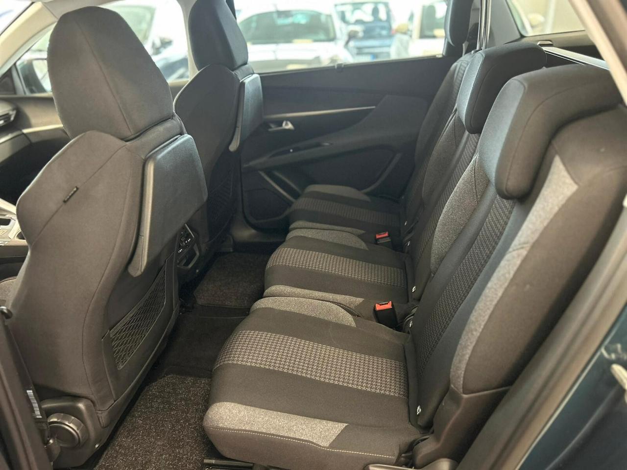 Peugeot 5008 BlueHDi 130 S&S EAT8 Allure (9 6kw) 2a serie ('17'-'25')