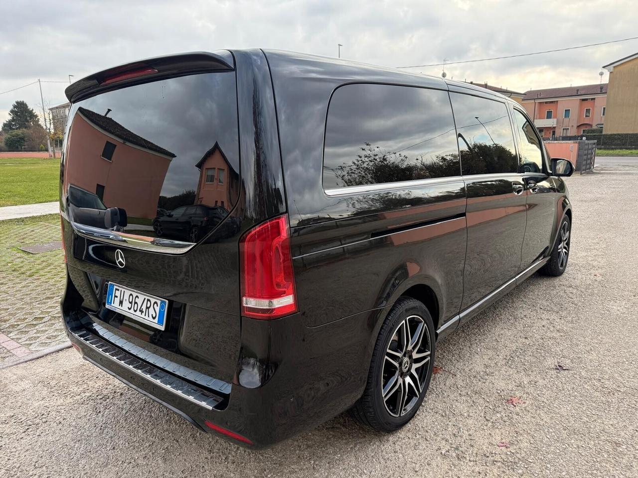 Mercedes-benz V 220 d Automatic Sport AMG Extralong