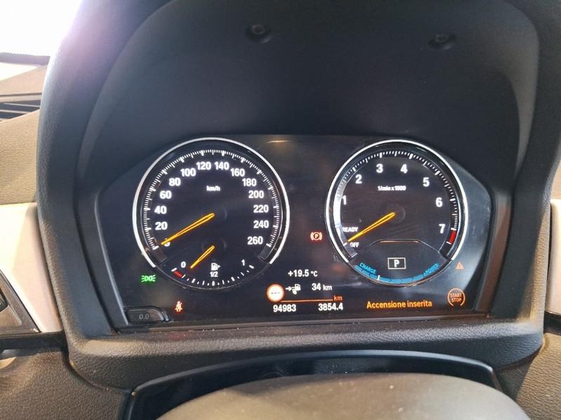 BMW X1 xDrive 25e Business Advantage automatico