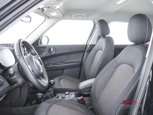 MINI Countryman Cooper D 2.0 Cooper D Essential