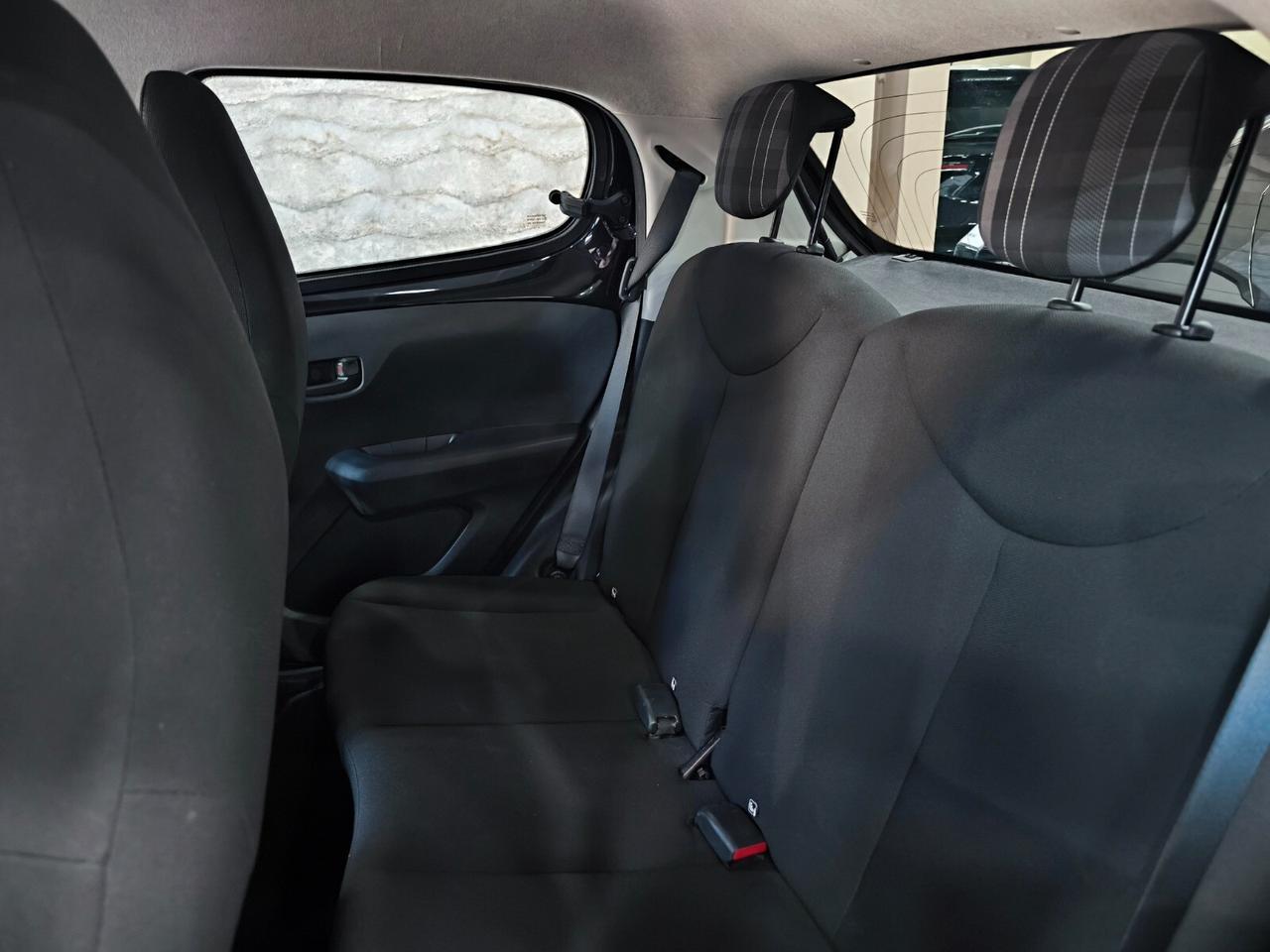 Peugeot 108 VTi 72 ETG 5 porte Allure