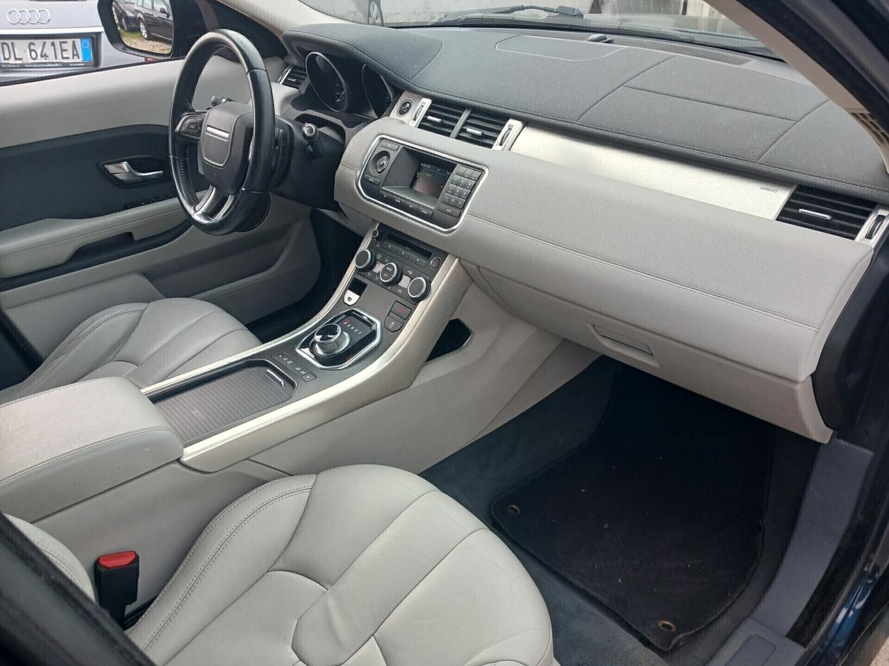 Land Rover Range Evoque 2.2 TD4 5p. Dynamic