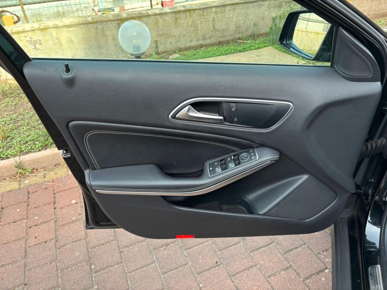 Mercedes-benz GLA 200 d Automatic Sport