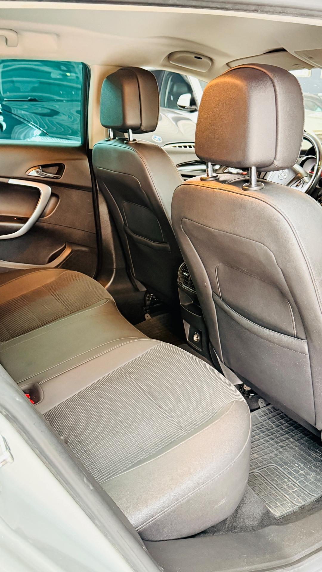 Opel Insignia 2.0 CDTI Sports Tourer Cosmo