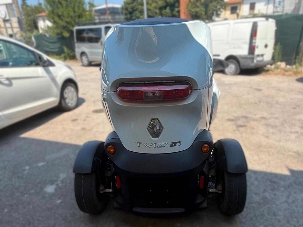 Renault Twizy Elettrica – 2015 – Guidabile con Patente AM
